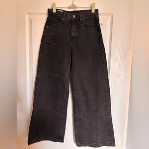 🌟 Black Wide-Leg Jeans 🌟